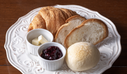 パン盛り合わせ